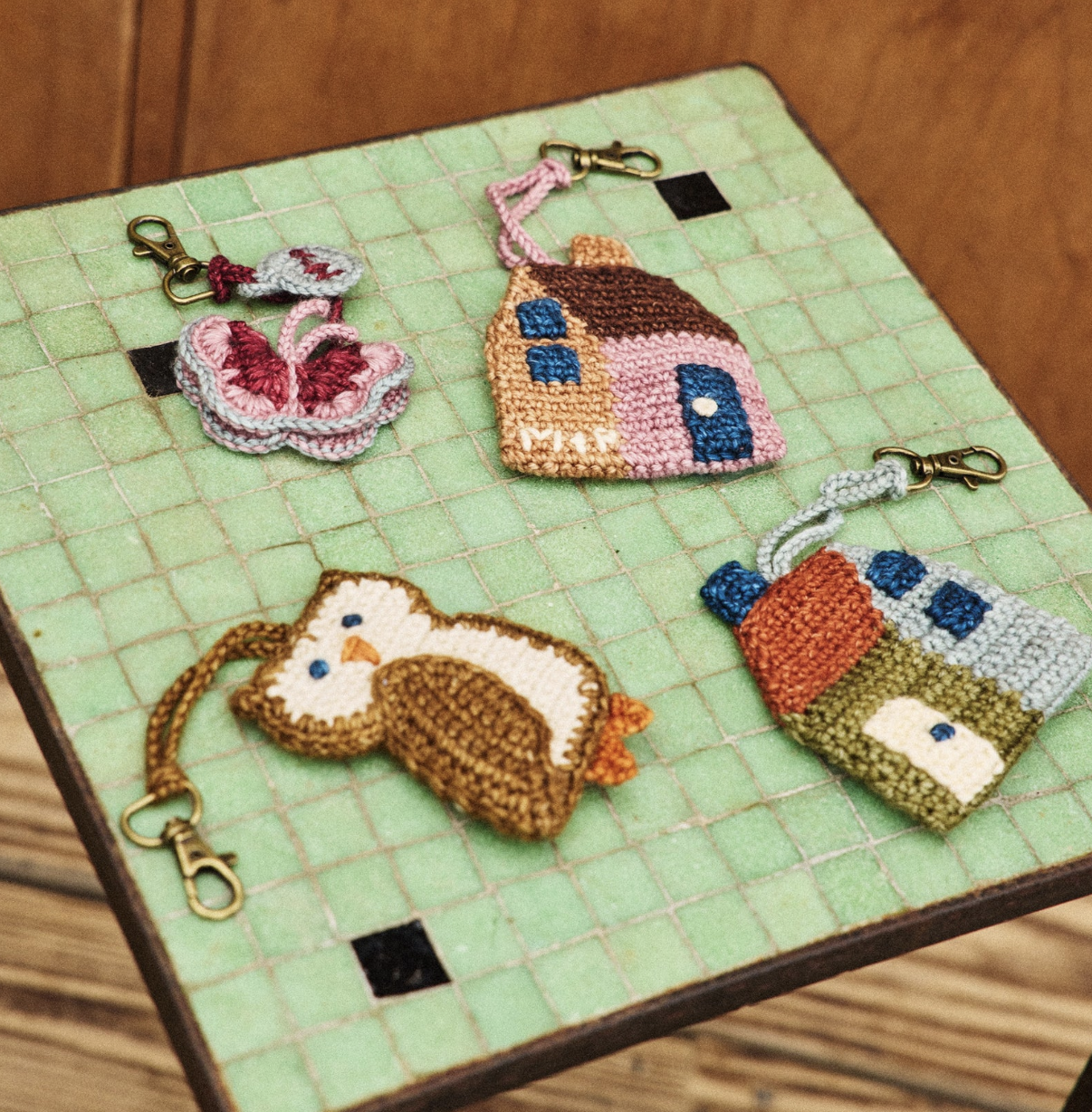 Owl Bag Charm Nutmeg